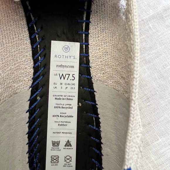 Rothy’s - Picture 3 of 3